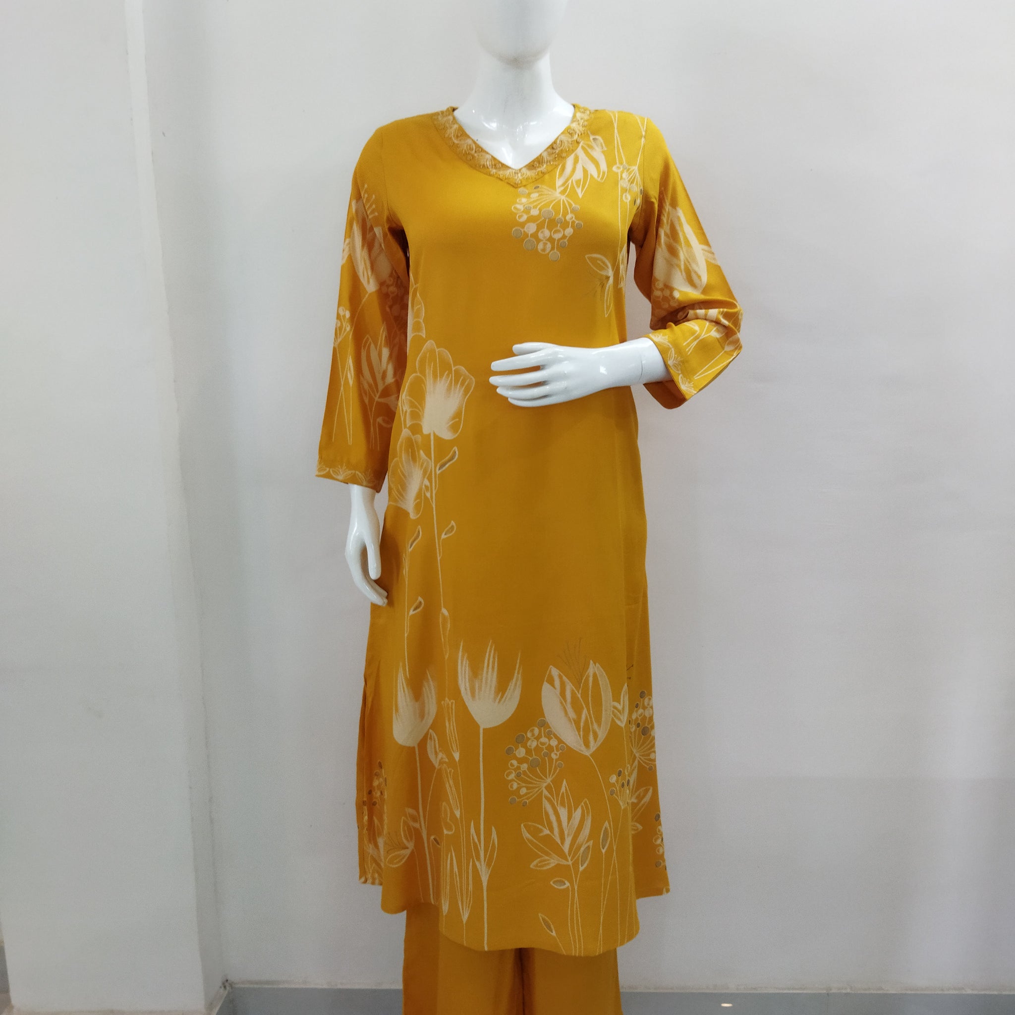 Mohitwala Women's Yellow Rayon Kurta & Palazzo Set