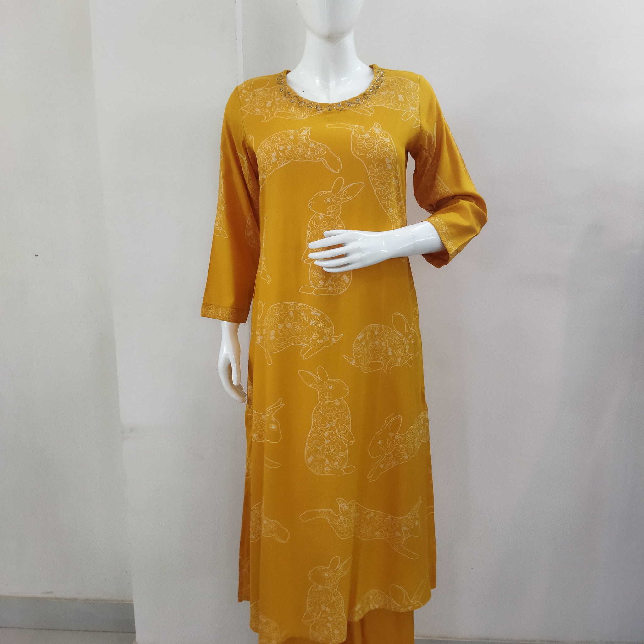 Mohitwala Women's Yellow Rayon Kurta & Palazzo Set