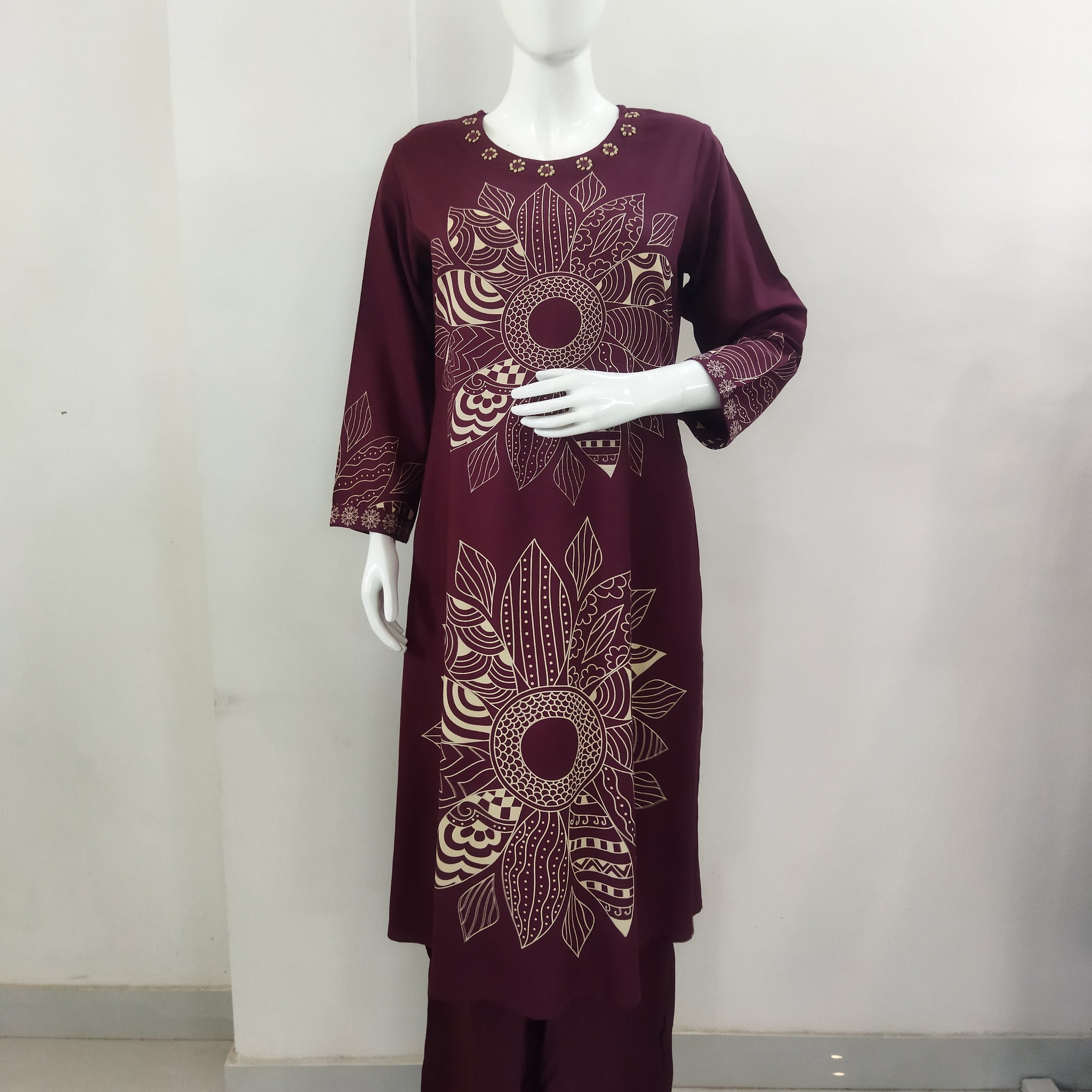 Mohitwala Women's Wine Rayon Kurta & Palazzo Set